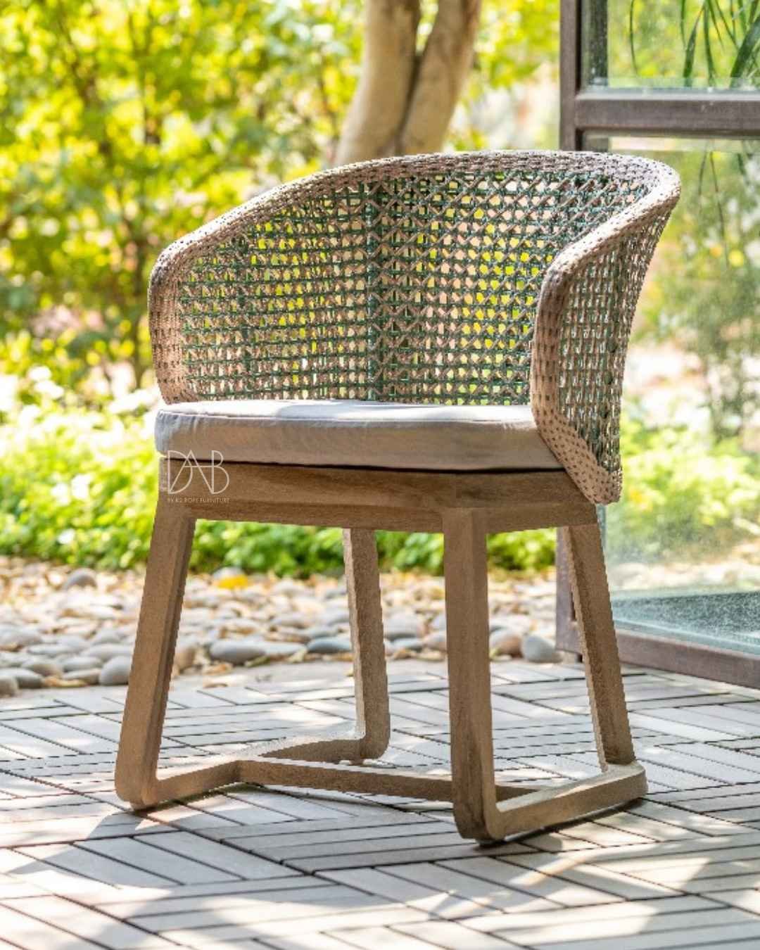 Elegant Indonesian furniture