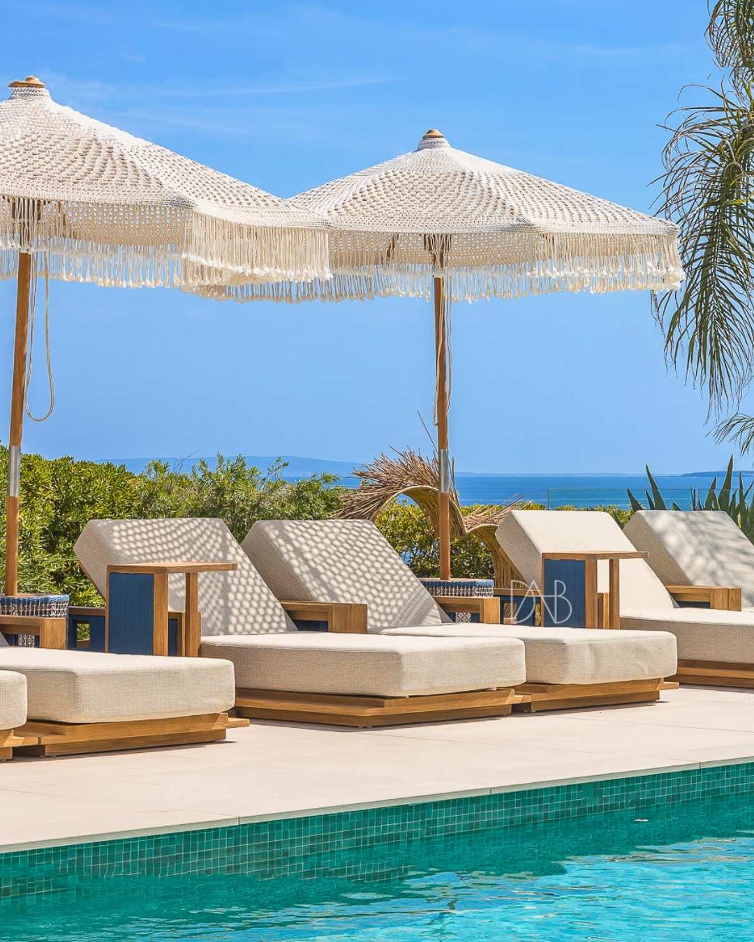 Modern Commercial Lounge Furniture for Contemporary Spaces