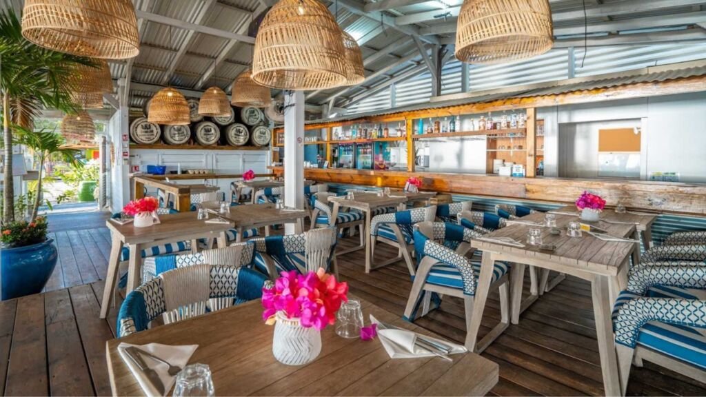 Thoughtful restaurant furniture design that elevates aesthetics and comfort.