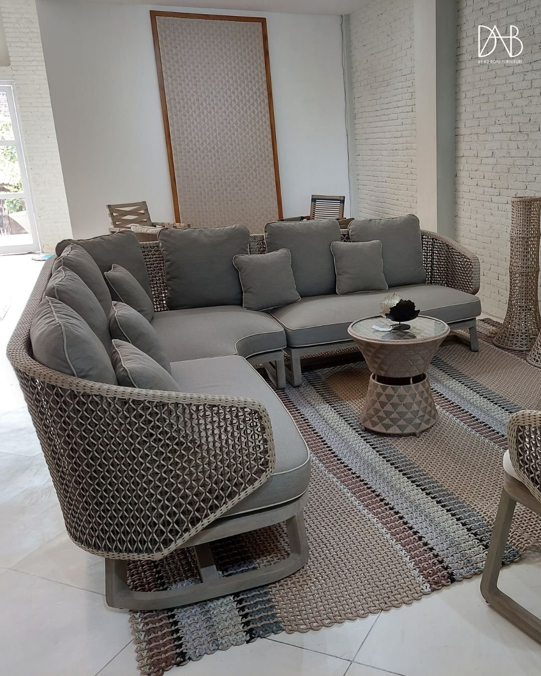 Sophisticated Villa Interior Design with High Ceilings and Statement Lighting Fixtures